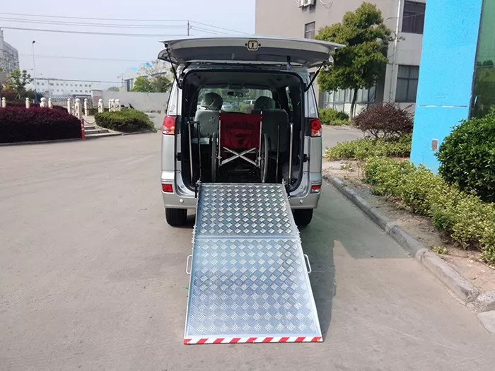 Caractéristiques des rampes de fauteuil roulant Xinder-Tech Van