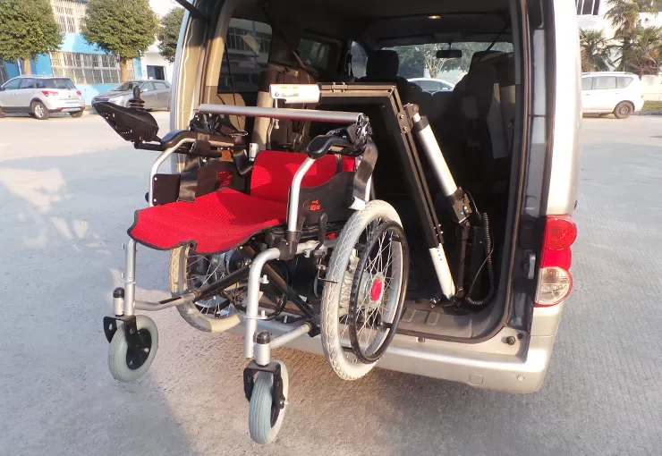 WH-100 en fauteuil roulant